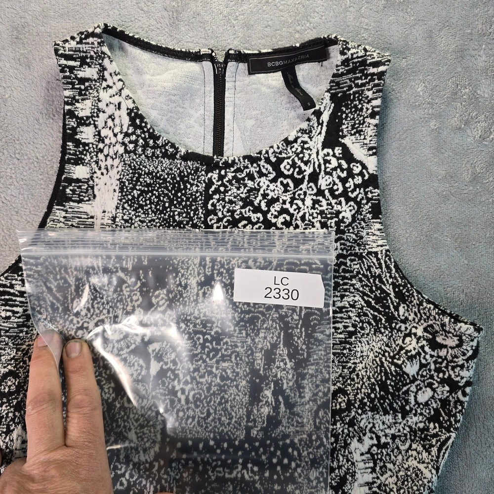BCBGMAXAZRIA Dress Women Small Black White Abstract Print‎ Fit Flare Mini Modern - Picture 11 of 11